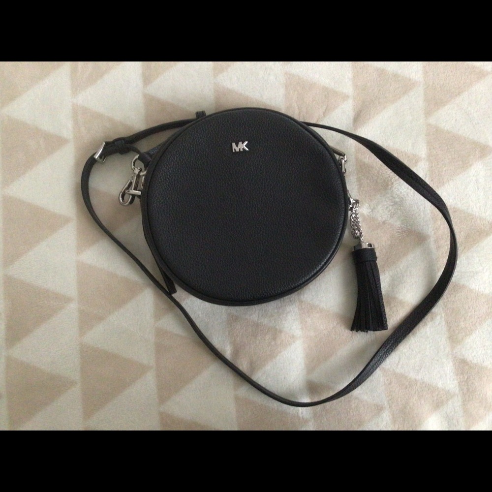 Michael Kors Pebble Leather Round Bag